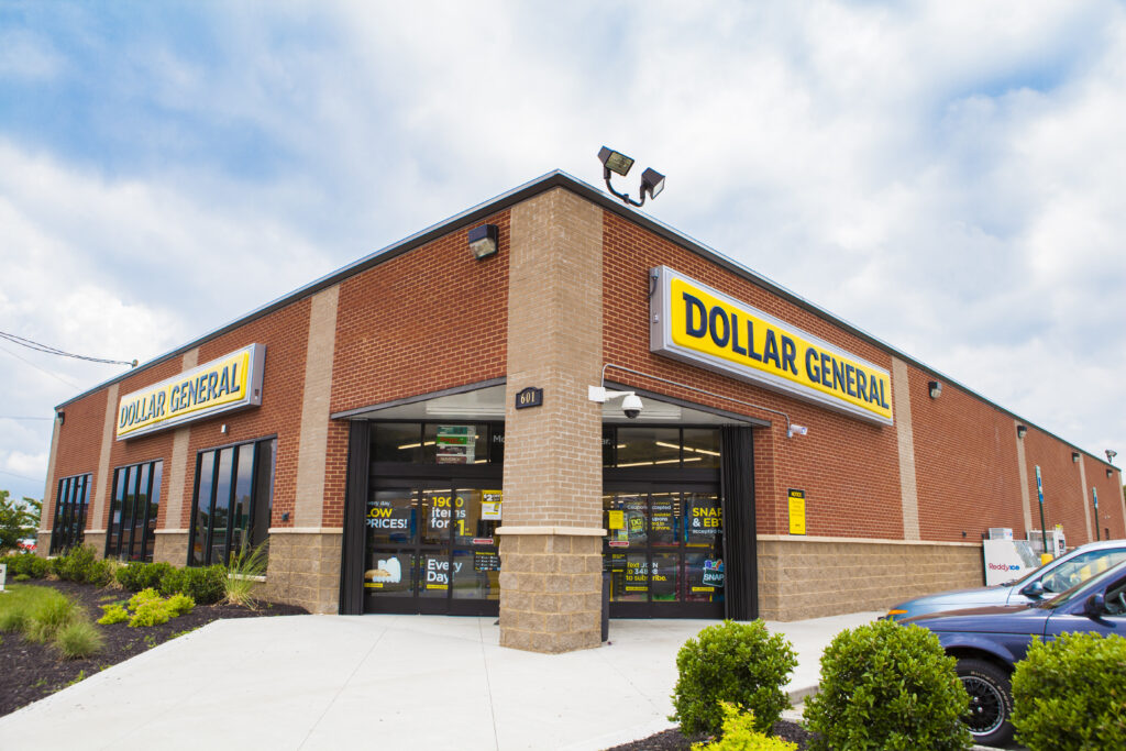 dollar-general-q2-beats-street-with-eyes-on-future-homepage-news