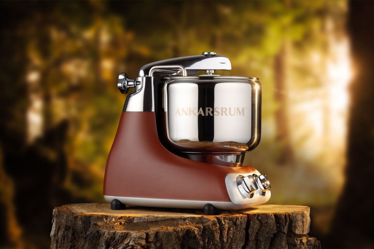 Ankarsrum Adds Rustic Maroon to Stand Mixer Color Selection | HomePage News